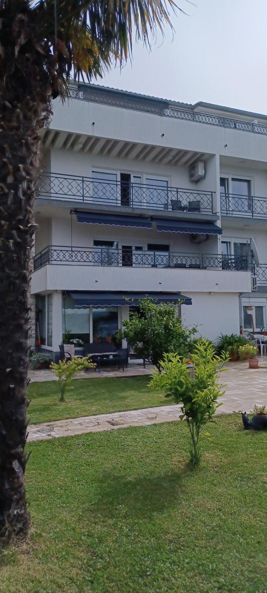 Helen Apartments Crikvenica Exterior photo